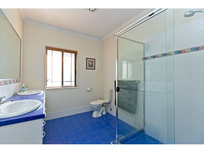 23 Plantation Place, Wellington Point QLD 4160