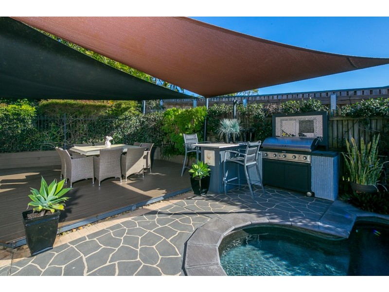 17 Delacroix Place, Mackenzie QLD 4156