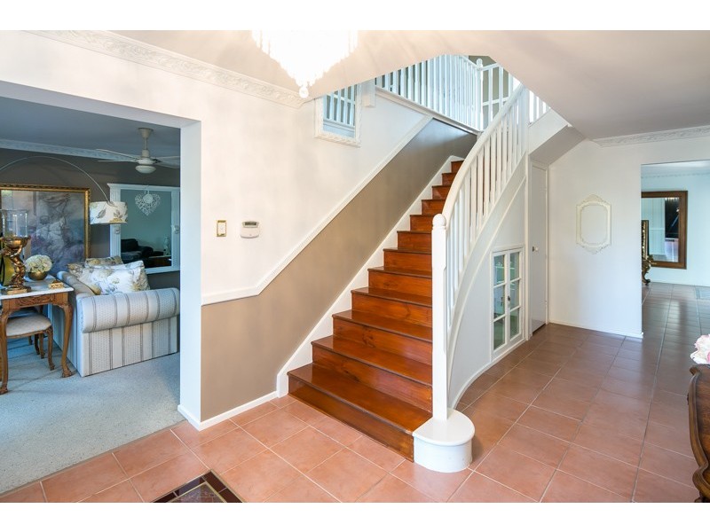 17 Delacroix Place, Mackenzie QLD 4156