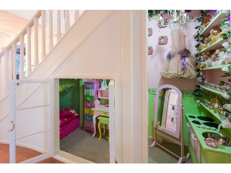 17 Delacroix Place, Mackenzie QLD 4156