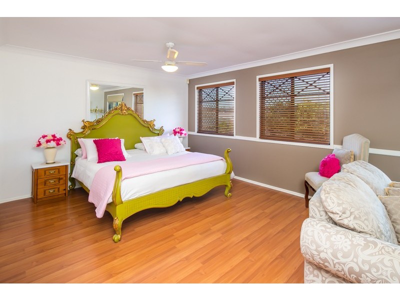 17 Delacroix Place, Mackenzie QLD 4156