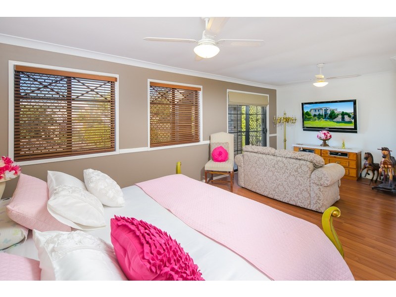 17 Delacroix Place, Mackenzie QLD 4156