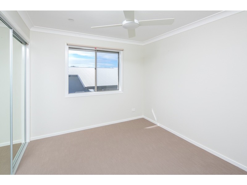 100 Spurs Drive, Wellington Point QLD 4160
