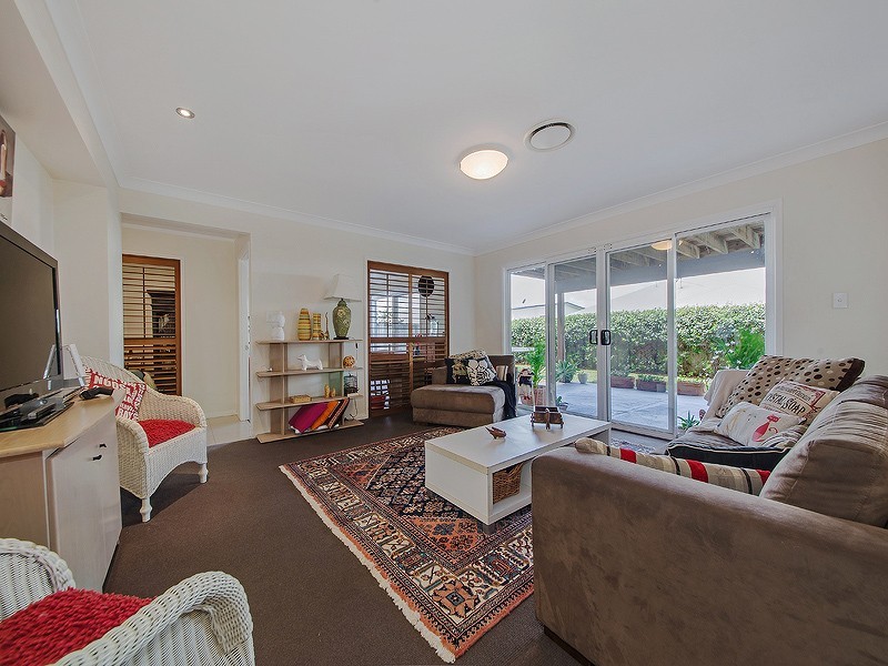 16 Sequoia Street, Thornlands QLD 4164