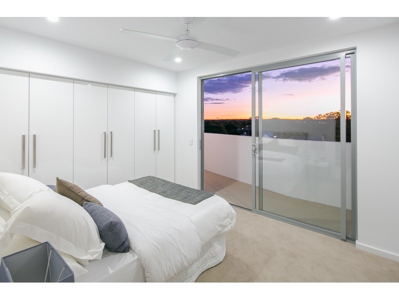 29 Shore Street East, Cleveland QLD 4163