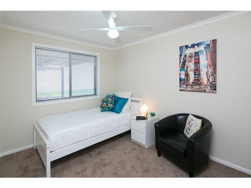 23 Sylvania Street, Wellington Point QLD 4160