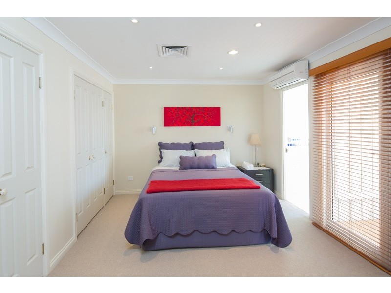 7 Lahey Close, Wynnum QLD 4178