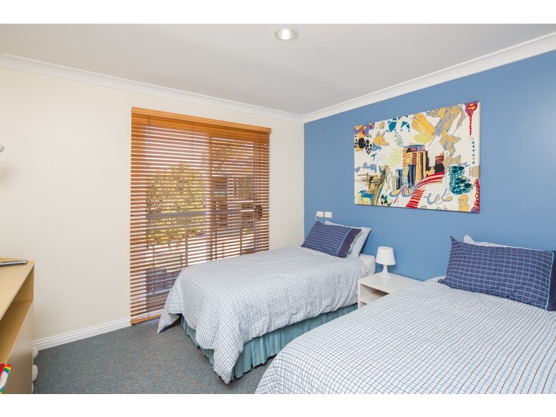 7 Lahey Close, Wynnum QLD 4178