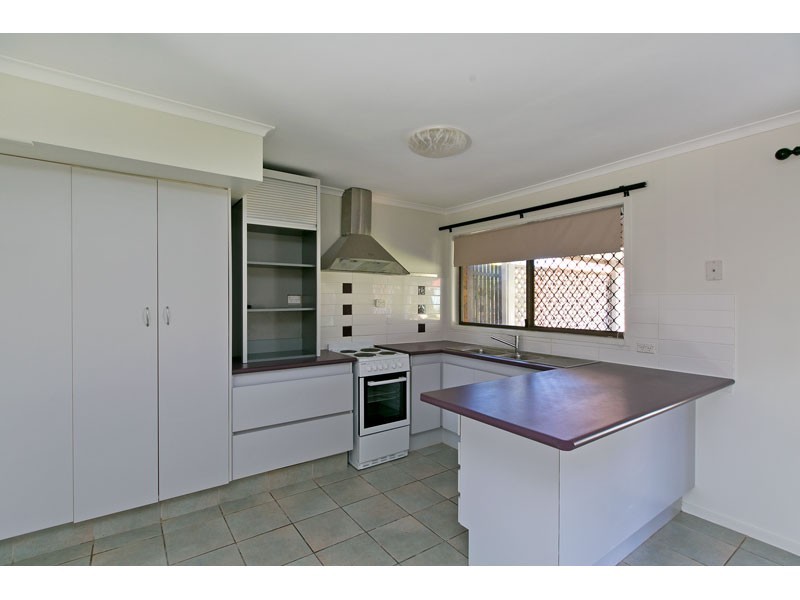 9 Bangalow Street, Victoria Point QLD 4165