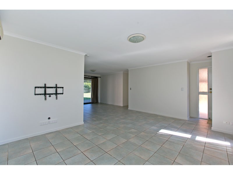 9 Bangalow Street, Victoria Point QLD 4165