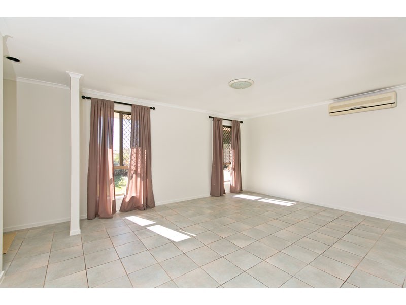 9 Bangalow Street, Victoria Point QLD 4165