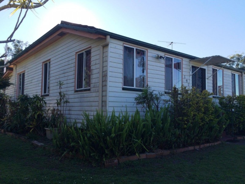 141 Main Street, Redland Bay QLD 4165