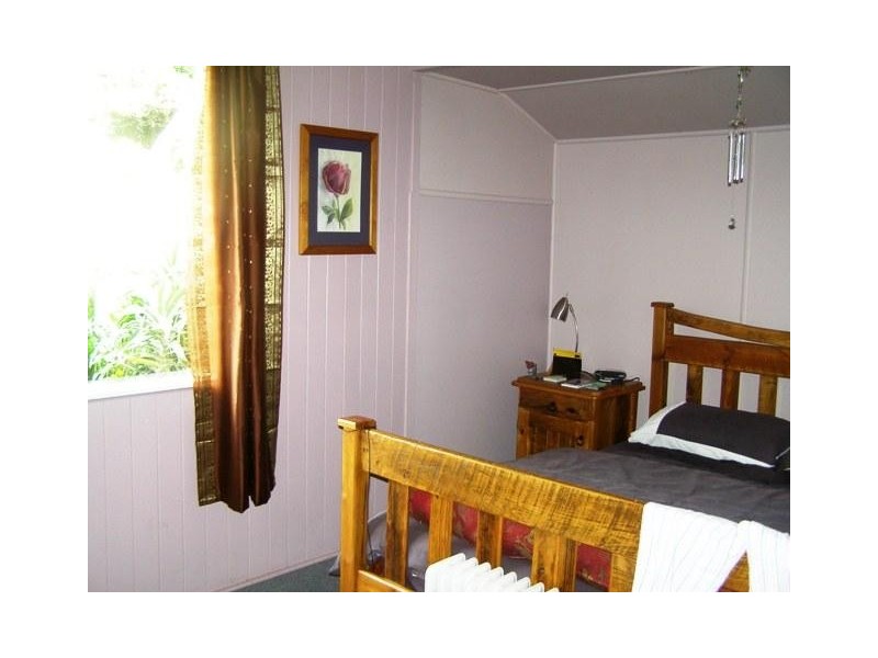 141 Main Street, Redland Bay QLD 4165