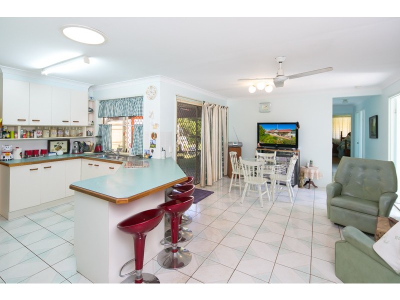 3 Pecan Court, Birkdale QLD 4159