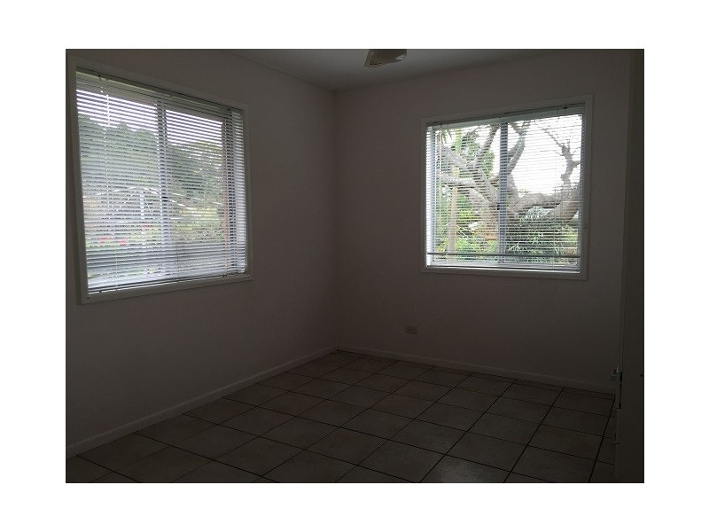 15 Taylor Crescent, Cleveland QLD 4163