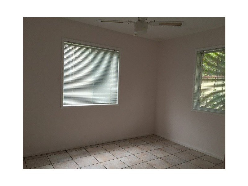 15 Taylor Crescent, Cleveland QLD 4163