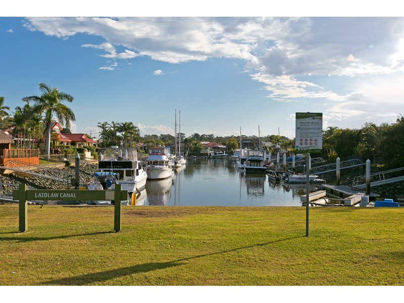 72 Dorsal Drive, Birkdale QLD 4159