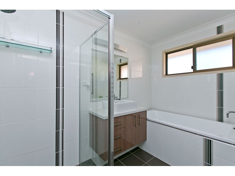 72 Dorsal Drive, Birkdale QLD 4159