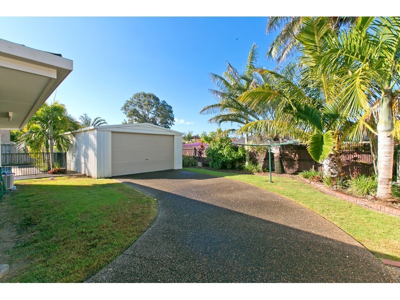 72 Dorsal Drive, Birkdale QLD 4159