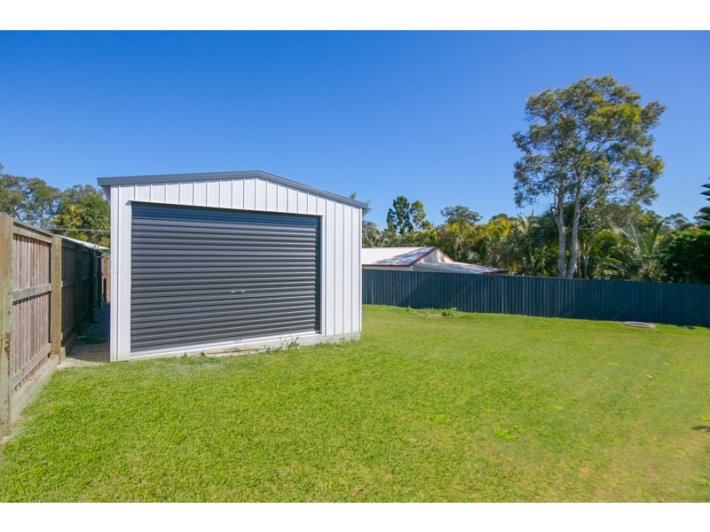 30 Magnetic Place, Redland Bay QLD 4165