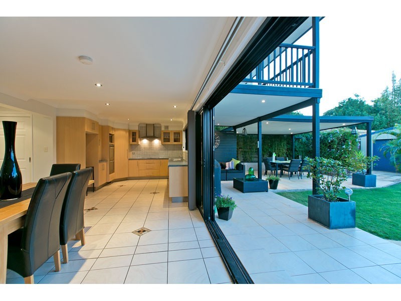 12 Kooringa Avenue, Cleveland QLD 4163