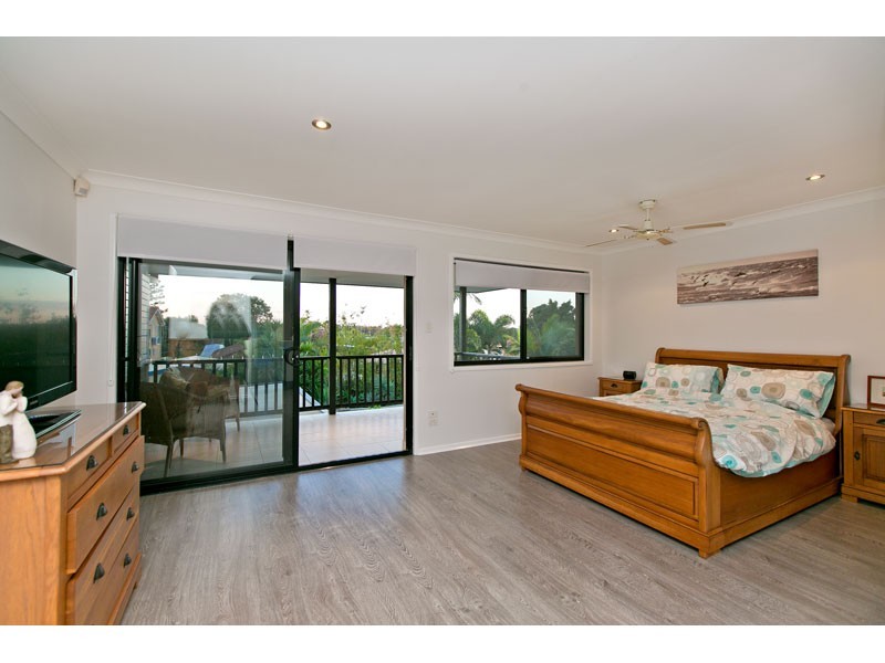 12 Kooringa Avenue, Cleveland QLD 4163