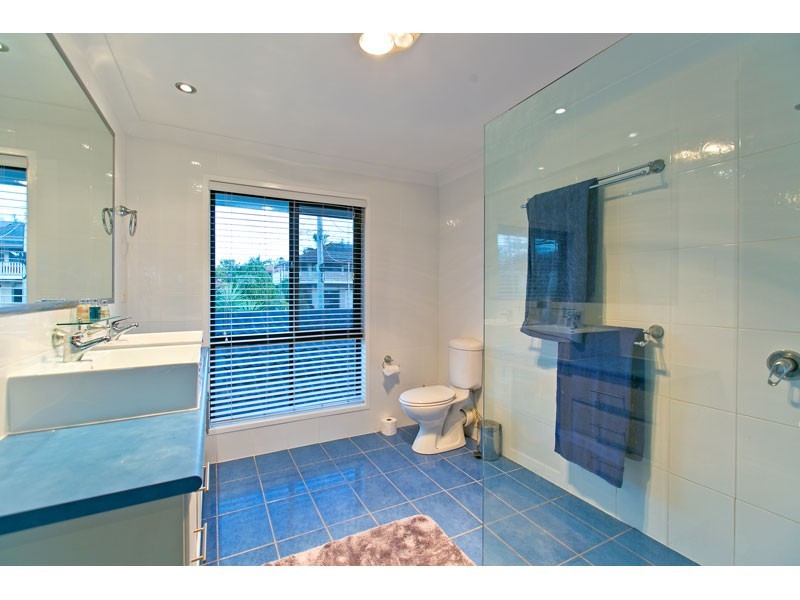 12 Kooringa Avenue, Cleveland QLD 4163