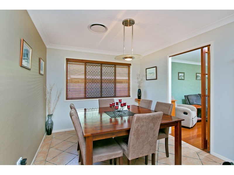 24 Farnham Street, Wellington Point QLD 4160