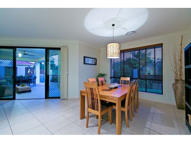 43 Whepstead Avenue, Wellington Point QLD 4160