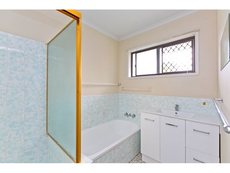 68 Allenby Rd, Alexandra Hills QLD 4161