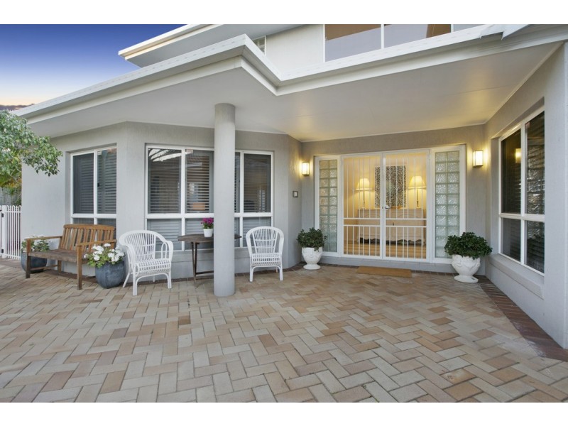 6 Boom Court, Birkdale QLD 4159