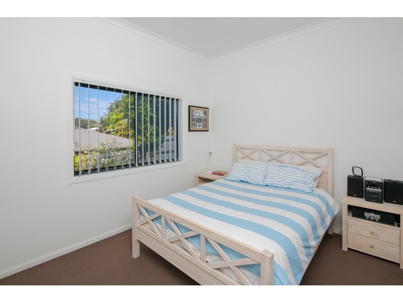 15 Cypress Street, Redland Bay QLD 4165