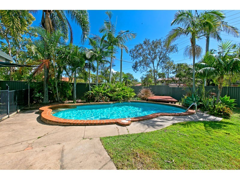 34 Makaha Drive, Birkdale QLD 4159