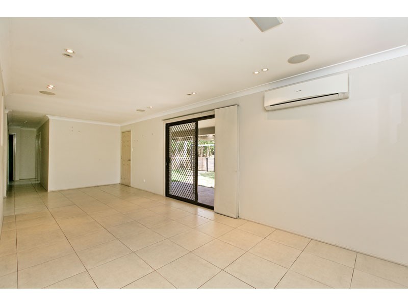 34 Makaha Drive, Birkdale QLD 4159