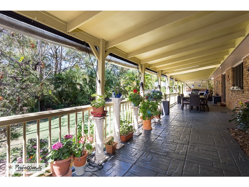 2 Petrel Court, Thornlands QLD 4164