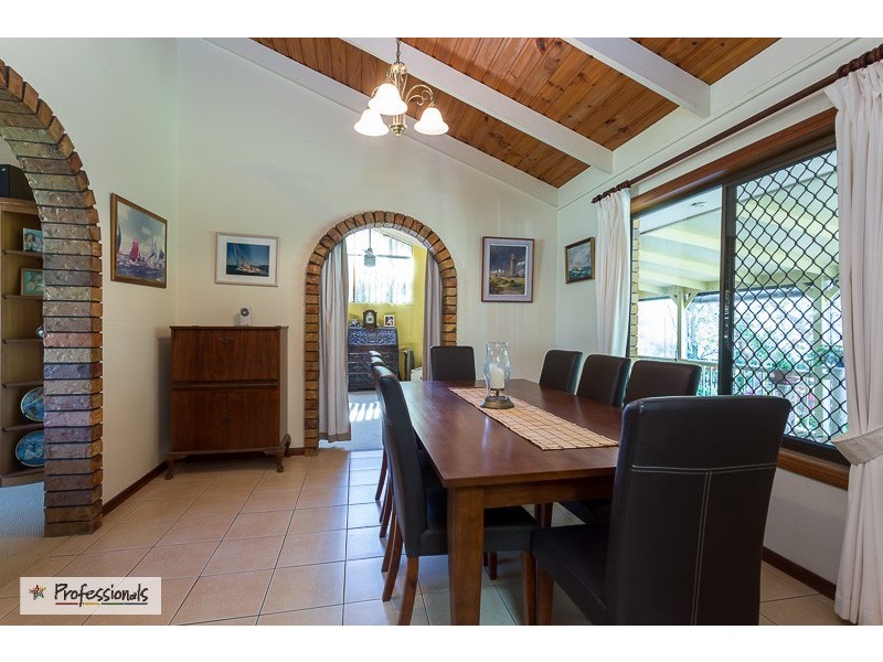 2 Petrel Court, Thornlands QLD 4164