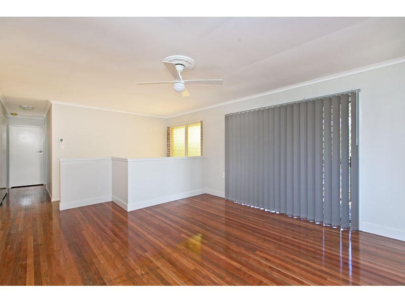218 Finucane Rd, Alexandra Hills QLD 4161
