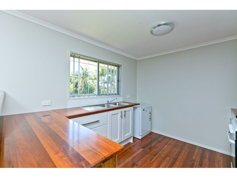 218 Finucane Rd, Alexandra Hills QLD 4161