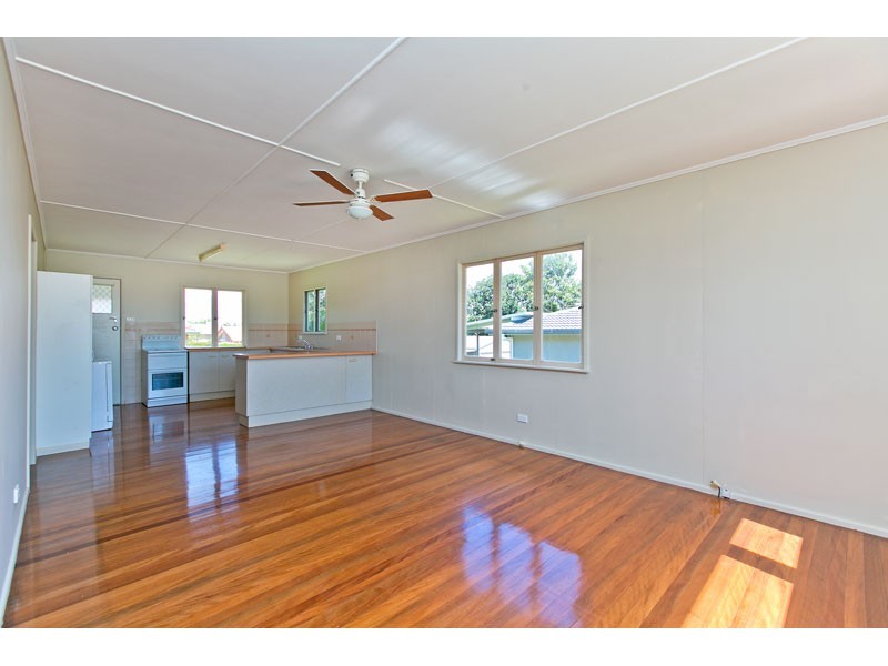 83 Marlborough Rd, Wellington Point QLD 4160