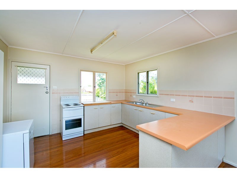 83 Marlborough Rd, Wellington Point QLD 4160