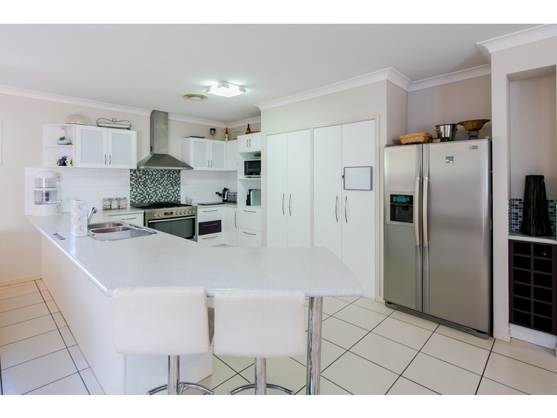 16 Whitby Place, Thornlands QLD 4164