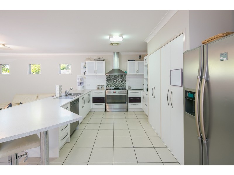 16 Whitby Place, Thornlands QLD 4164