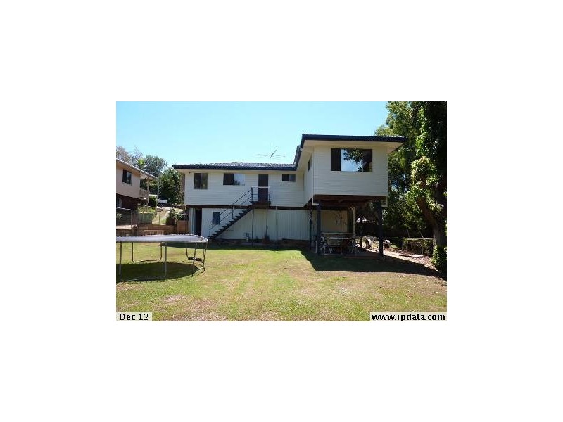 9 Court Street, Ormiston QLD 4160