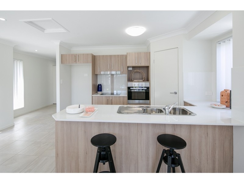 29 Ruth Street, Birkdale QLD 4159