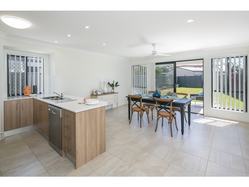 29 Ruth Street, Birkdale QLD 4159