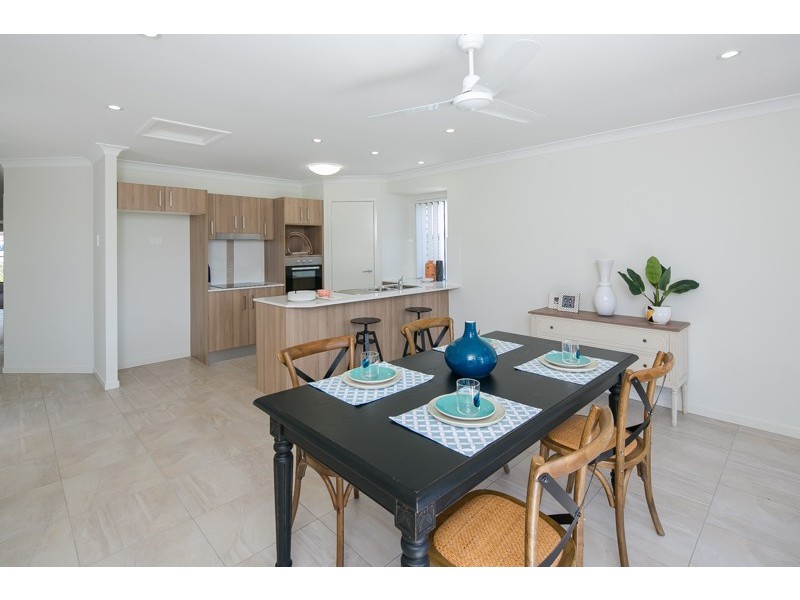 29 Ruth Street, Birkdale QLD 4159
