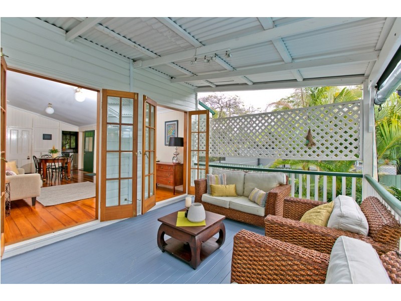 68 Sackville Street, Greenslopes QLD 4120