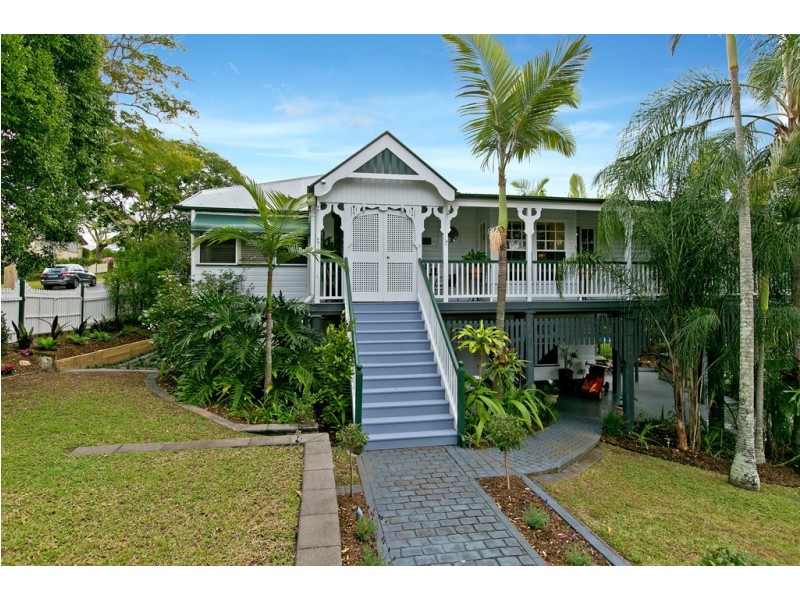 68 Sackville Street, Greenslopes QLD 4120