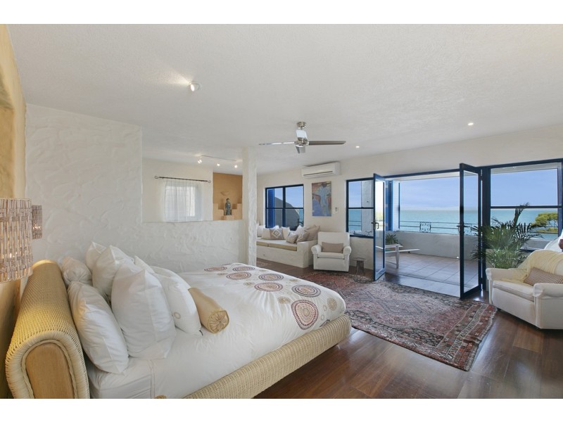 107 Shore Street North, Cleveland QLD 4163