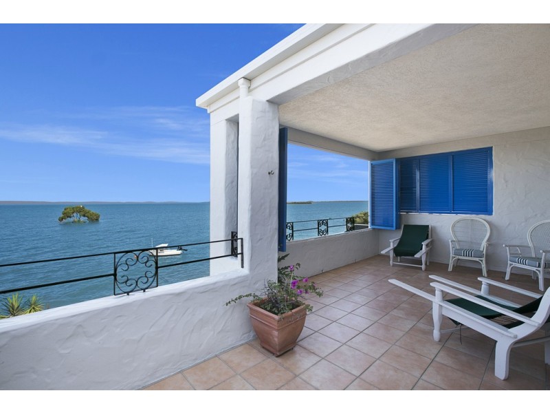 107 Shore Street North, Cleveland QLD 4163